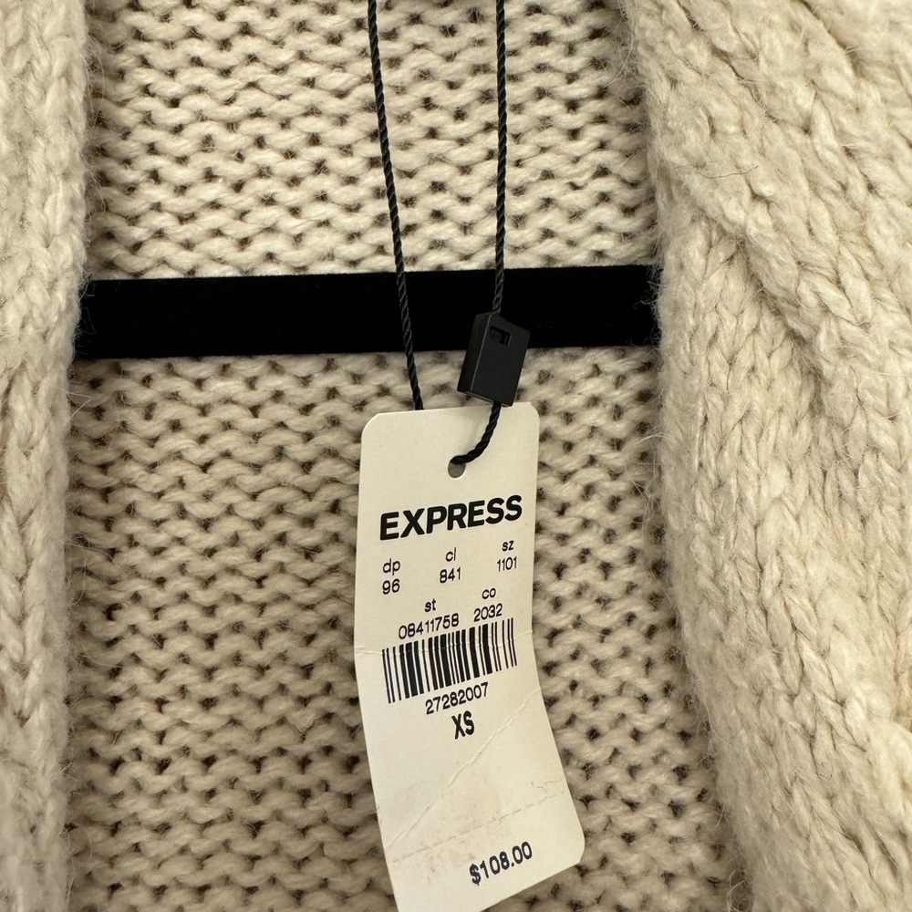 Express Cable Knit Cardigan - Picture 3 of 5